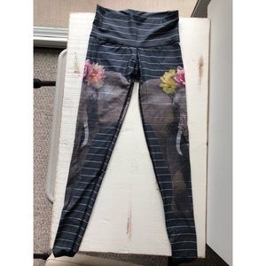 Teeki Leggings (Love the Elephant Teeki Hot Pants)